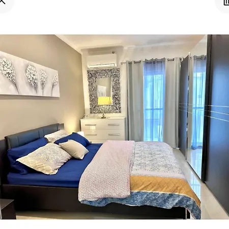 Excellent Location, Sliema Ferry,beach & Pool Club Semesterbostad Gzira